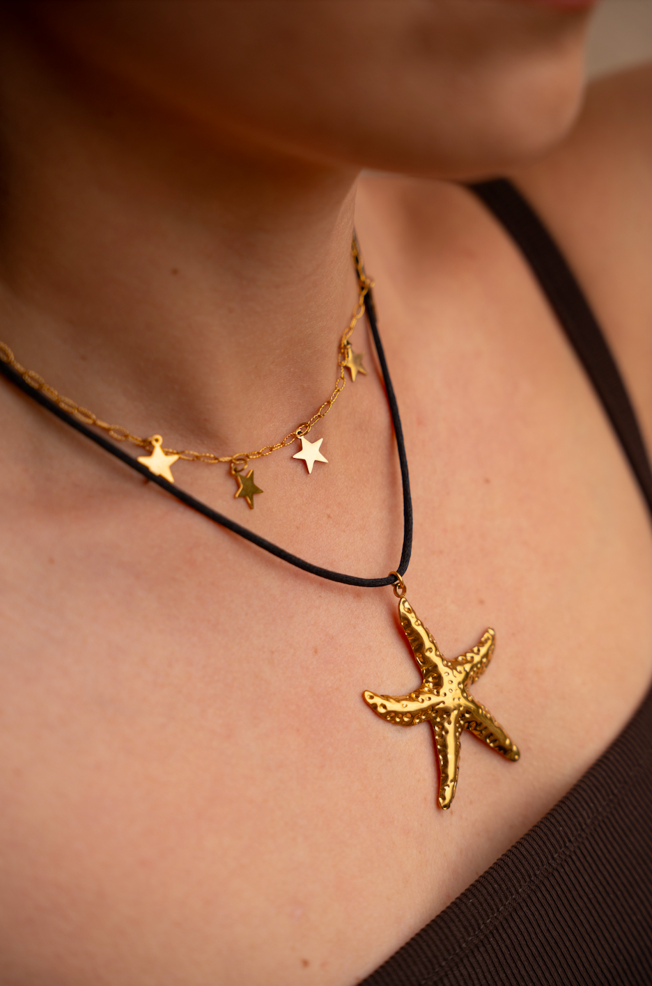 COLLIER ELIA