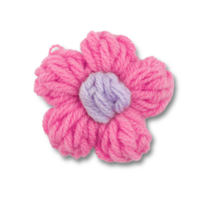 Grigri petite fleur rose en crochet